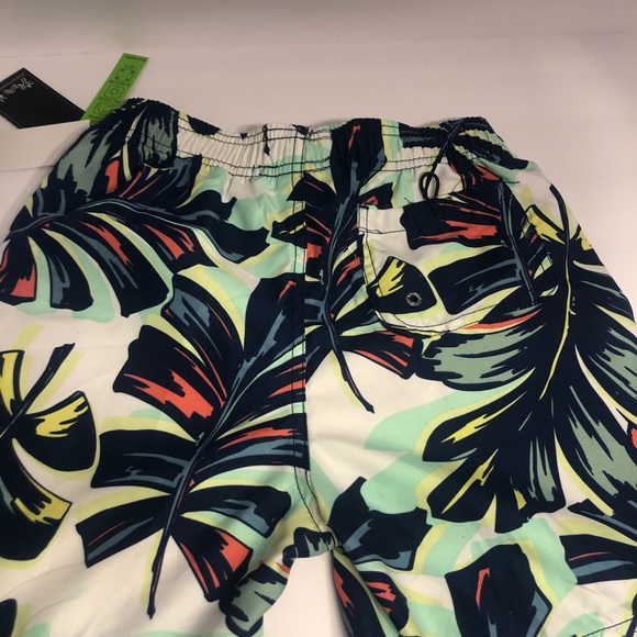 SwimTrunks NWT Boy M(10-12) swim trunks mesh liner - Picture 3 of 10